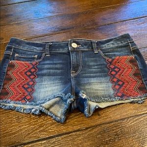 Nwot express cut off shorts